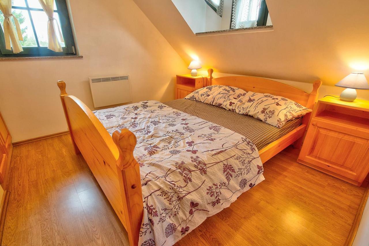 Apartment Sara Vitanje Exteriör bild